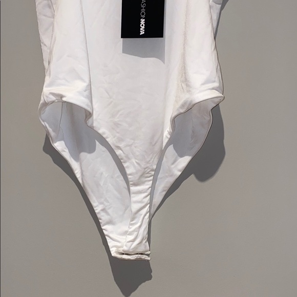 Fashion Nova Here To Stay Bodysuit - Picture 5 of 6